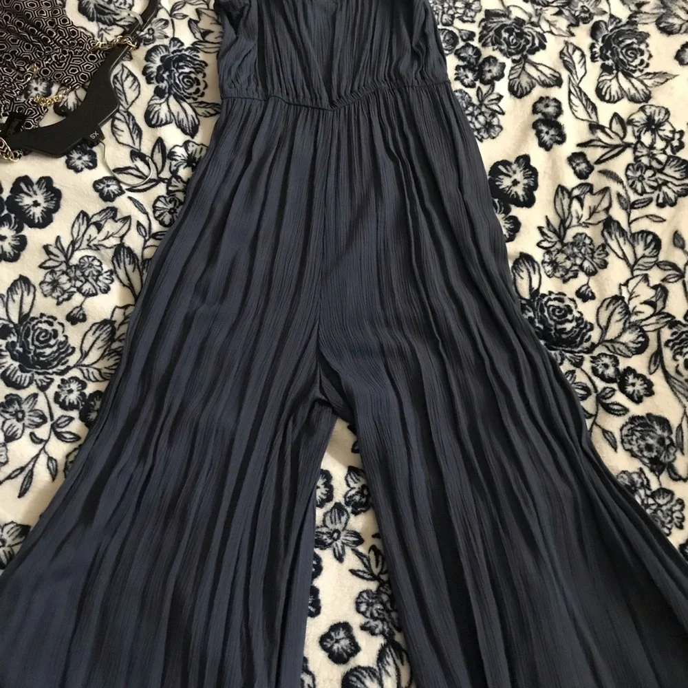 Women’s “American Rag” Dark Blue One Piece Jumpsuit😍 - Picture 5 of 6
